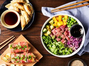 Save on Hissho Sushi Classic Hawaiian Poke Bowl Raw (Avail. 11am - 7pm)  Order Online Delivery